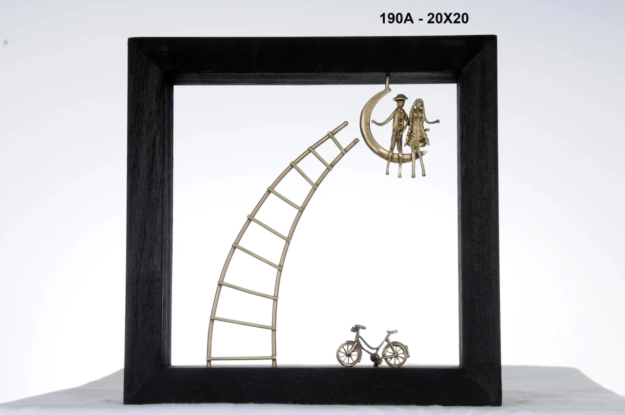 FRAME - 190A