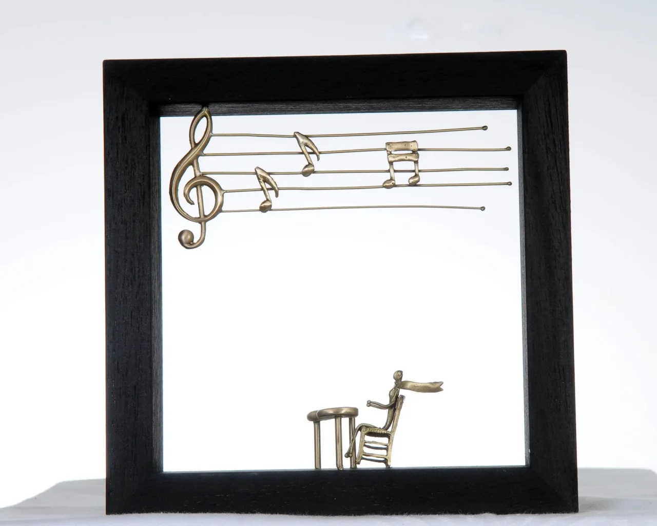 FRAME - 28DW