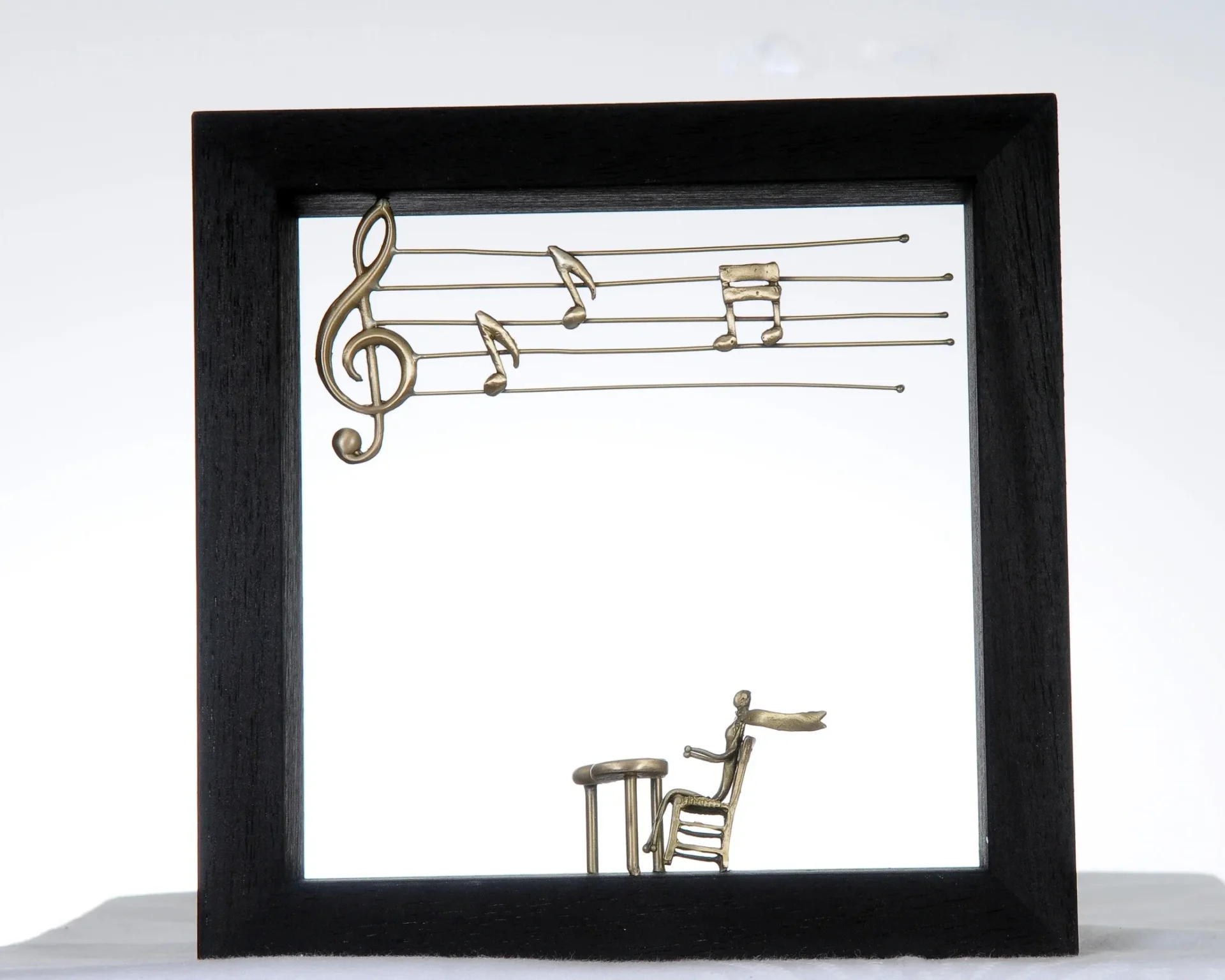 FRAME - 28DW