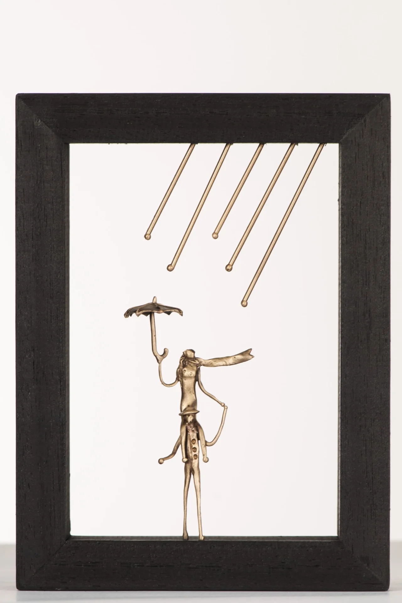 FRAME - 577