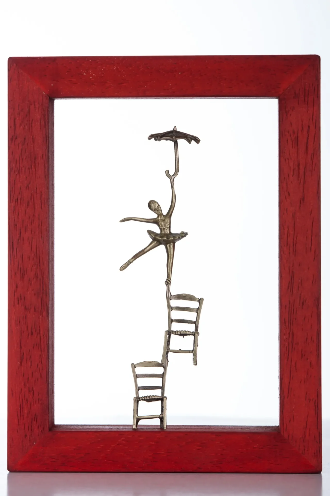 FRAME - 607