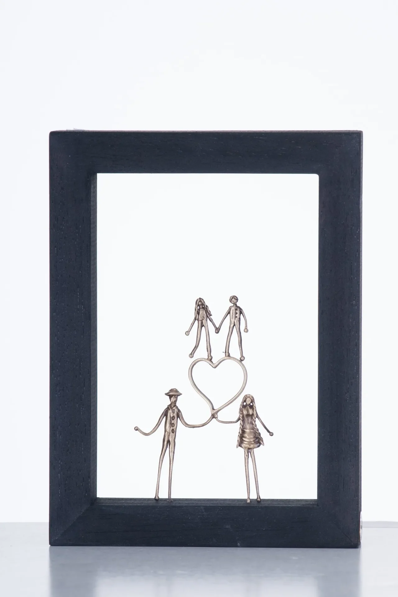 FRAME - 765